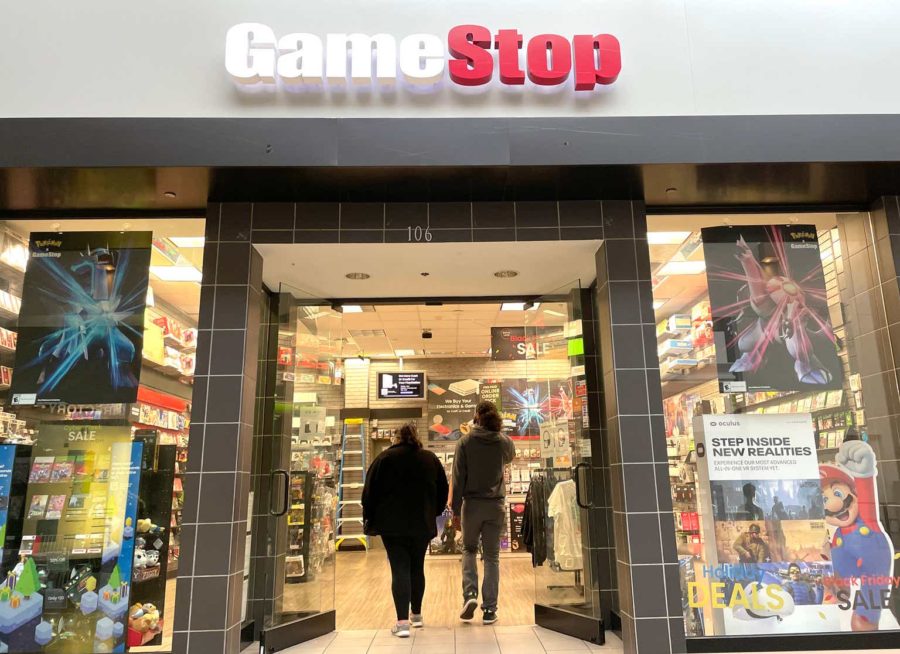 Buy or Sell  shares? GameStop: The Company Has Leveled Up