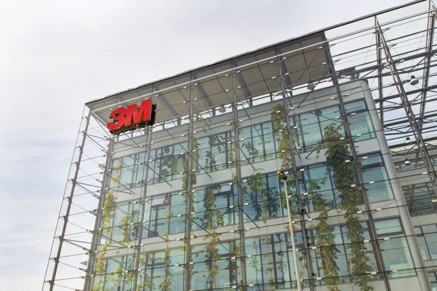 Buy or Sell MMM shares? 3M Company: Using Scenario Analysis And Dividends To Value The Firm